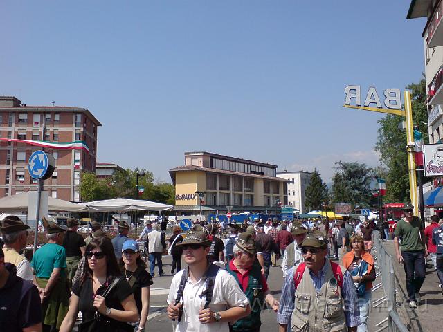 Adunata Alpini BAssano 2008 MK-344.JPG